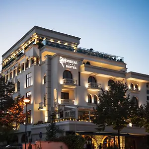 https://mondial.hotels-in-tirana.com