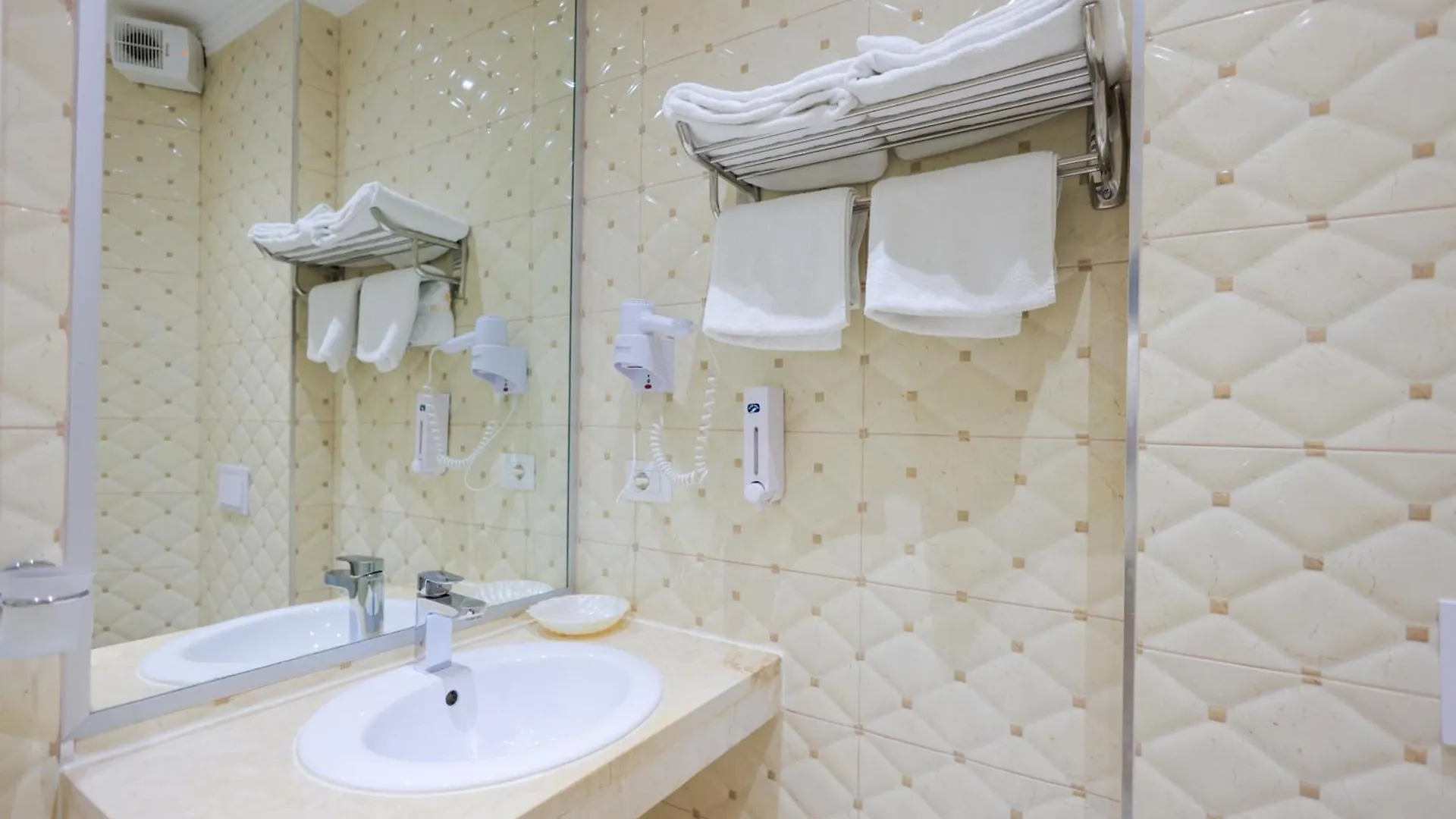 Hotel Apollon Sarande (Adults Only) Albanië